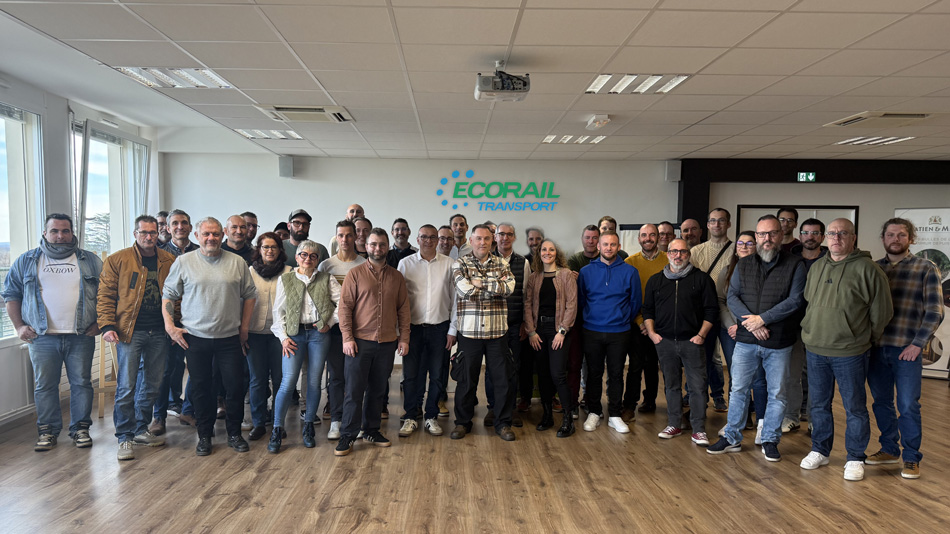 toutes les equipes ecorail transport, membre du reseau europen captrain etaient reunies pour ce début d'annee 2026, photo de groupe