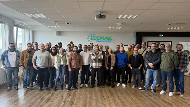 toutes les equipes ecorail transport, membre du reseau europen captrain etaient reunies pour ce début d'annee 2026, photo de groupe